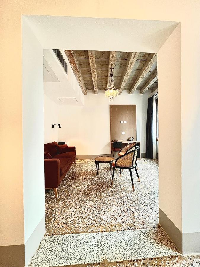 ヴェネツィアPalazzetto San Marcoアパートメント エクステリア 写真